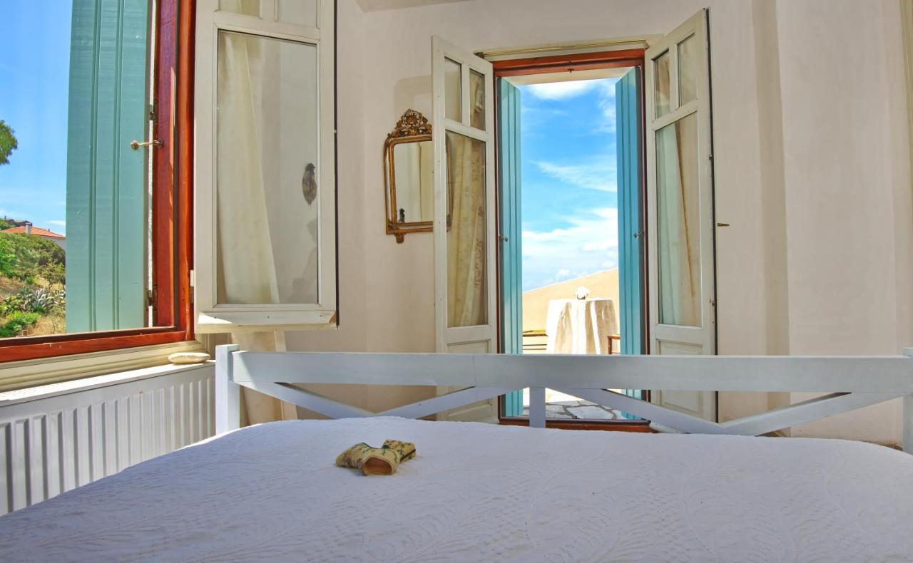 Villa Frederike In Alonissos Old Town Alonnisos Town Exterior photo